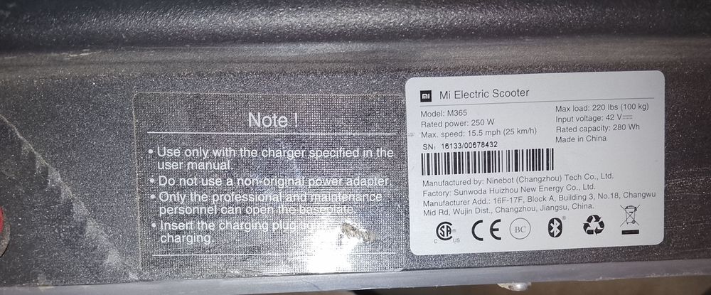 Продам электросамокат Xiaomi