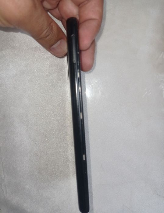Artel premium 4/64Gb yaxshi xolatda