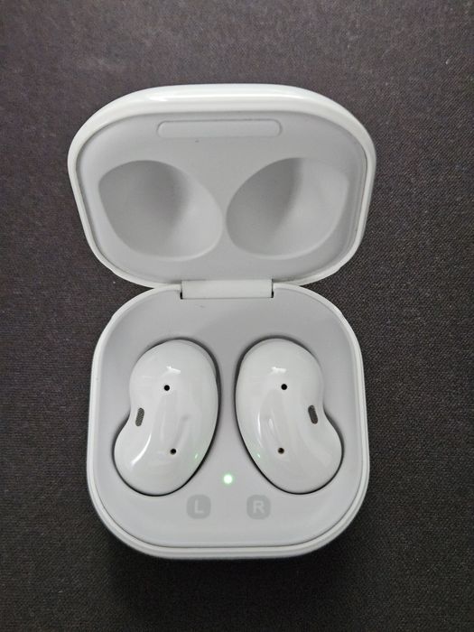 Galaxy Buds Live
