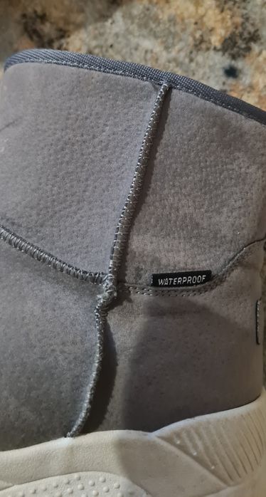 Непромокаеми зимни боти