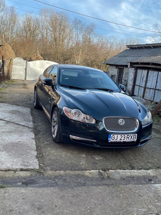Jaguar Xf motor 2.7