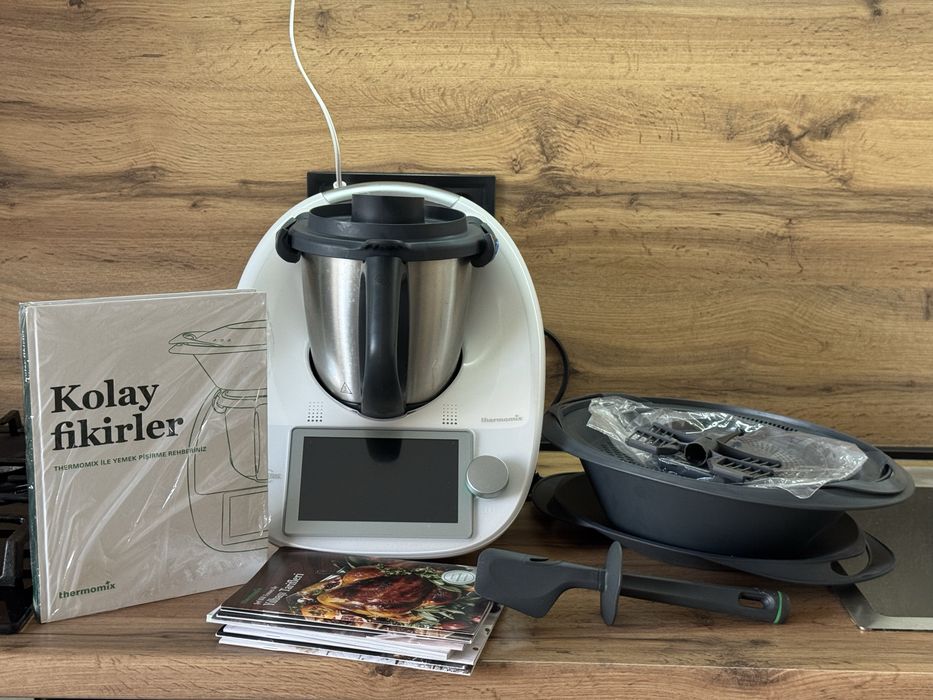 Продам Thermomix TM6