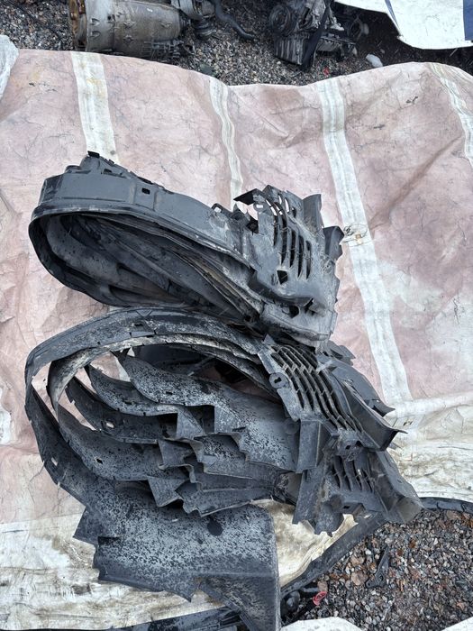 Мерседес 210 подкрылки