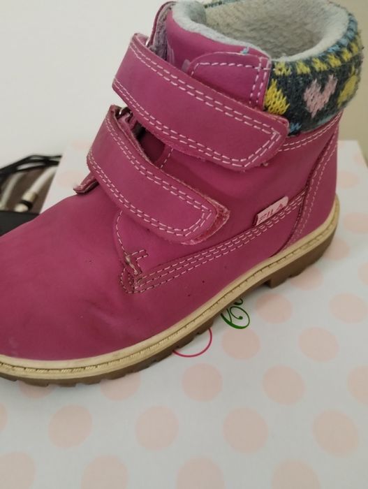 Продавам детски боти за момиче Fila- 25н.