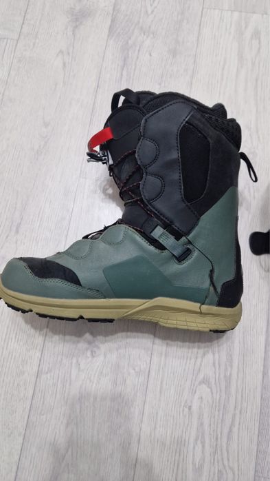 Продам ботинки для сноуборда