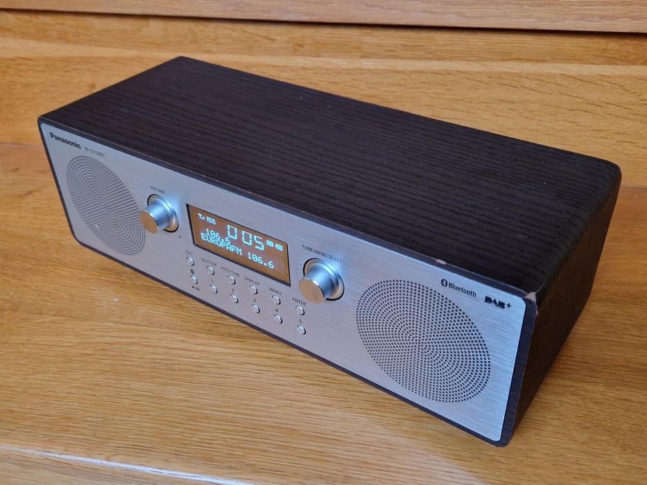 Panasonic RF-D100 BT radio cu bluetooth