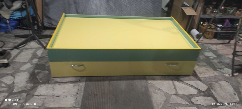Продам кровать детскую