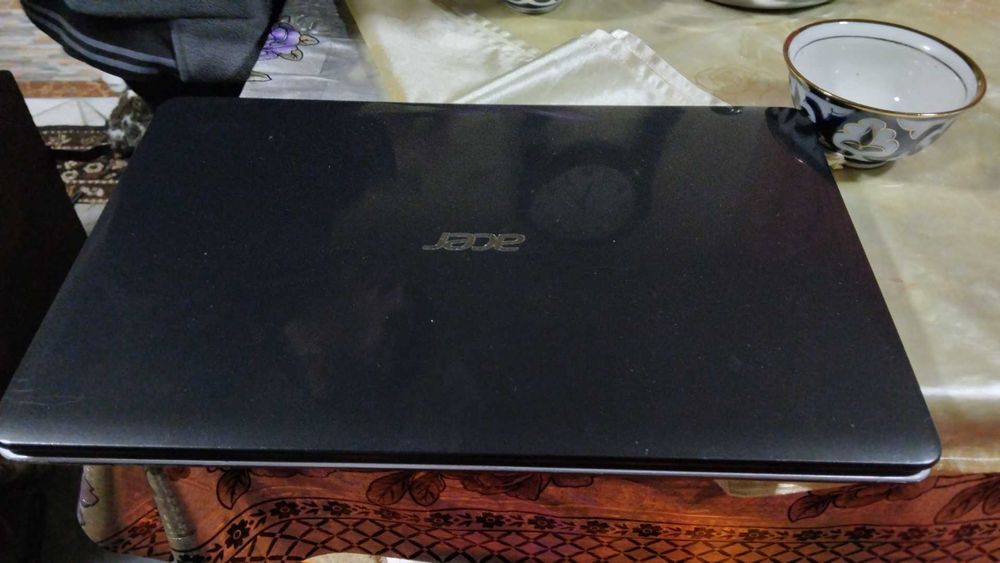 Ноутбук сотилади асер