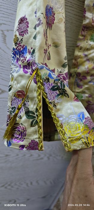 Продаю национальный женский костюм