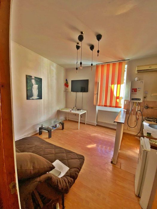 De vanzare Garsoniera Dubla in Lipscani - Calea Victoriei