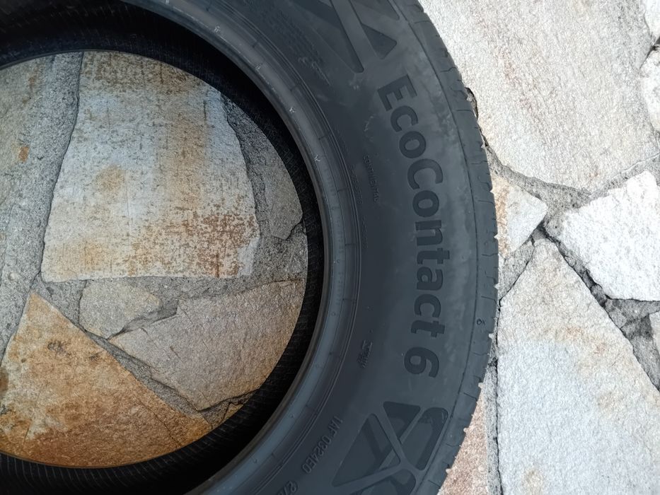 215 65 16 Континентал Екоконтакт 6