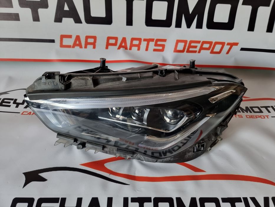 Far stanga led multibeam Mercedes CLA W118 dupa 2018 cod A1189063100