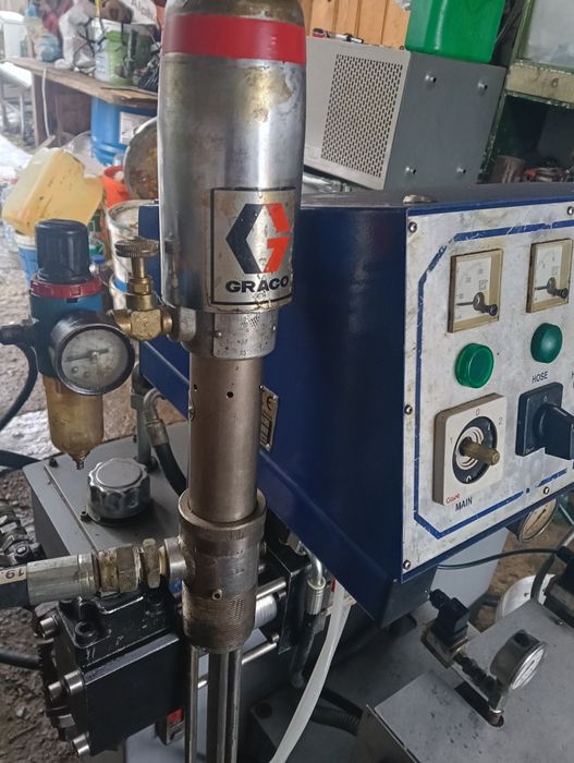 Utilaj spumă poliuretanica