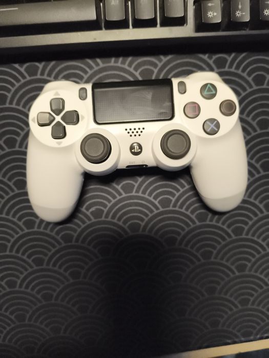 Dualshock геймпад