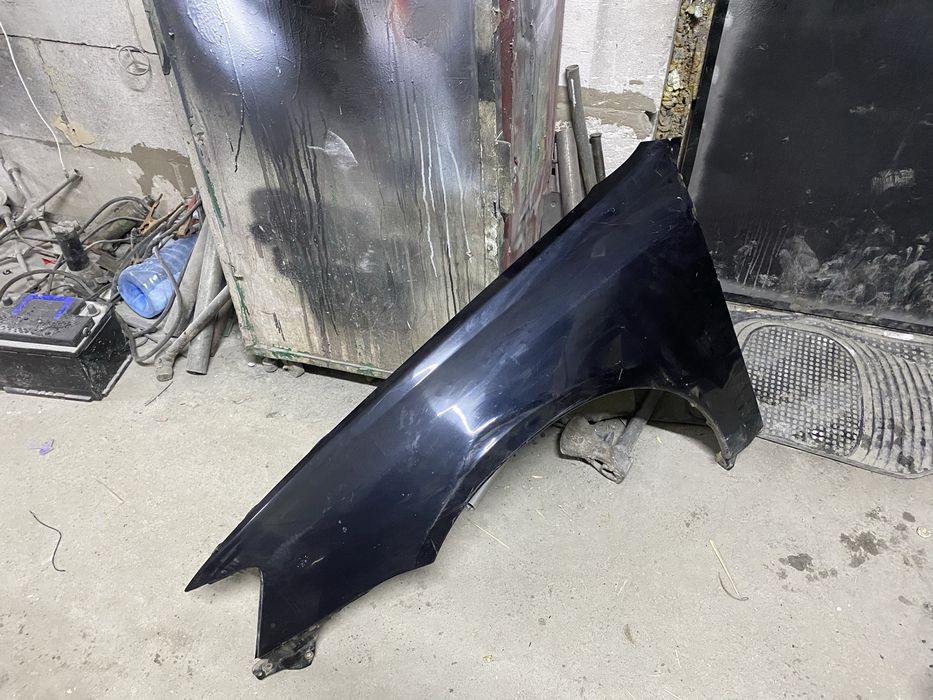 Продам крылья на легаси 2005