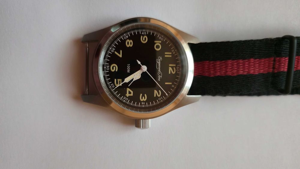 Vand ceas Escapement Time homage Hamilton Khaki Field  100m WR.