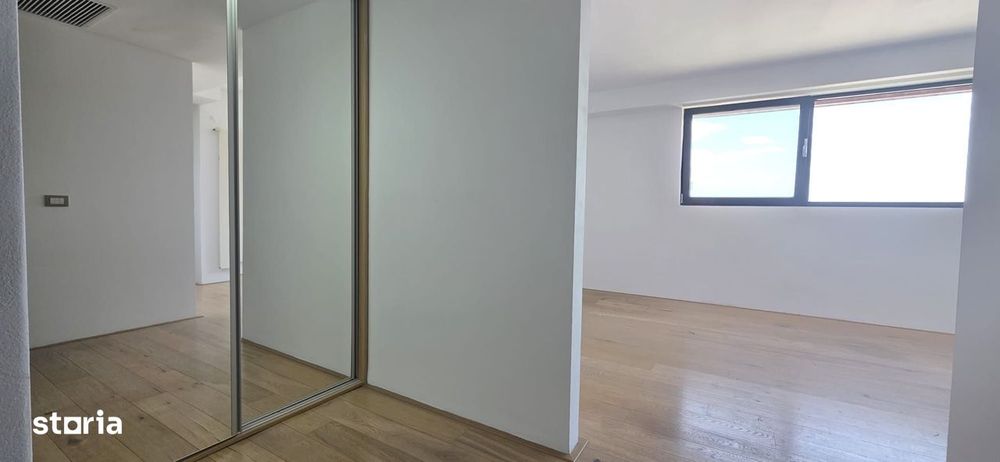 Apartament 2 camere, 105 mp., vedere la mare, Faleza Nord