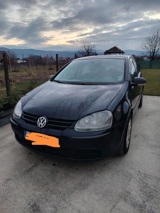 Vând Golf 5 - 1700  de euro,preț negociabil