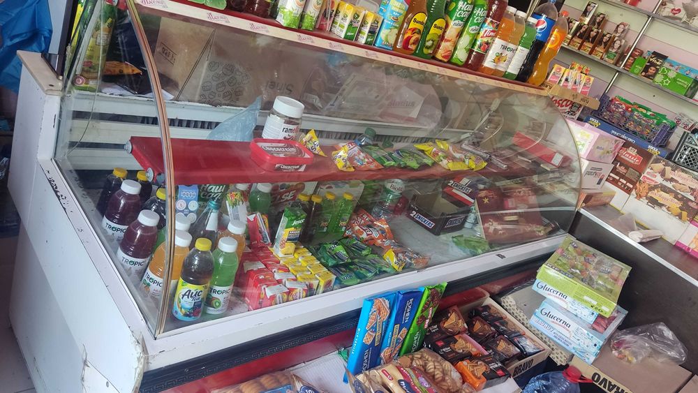 Oziq ovqat dukon uchun. Stelaj