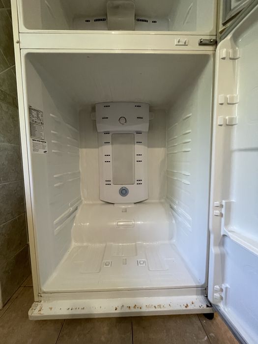 Б/У холодильник