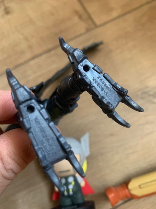 Эзро . Звездные войны. Стервятник Марвел