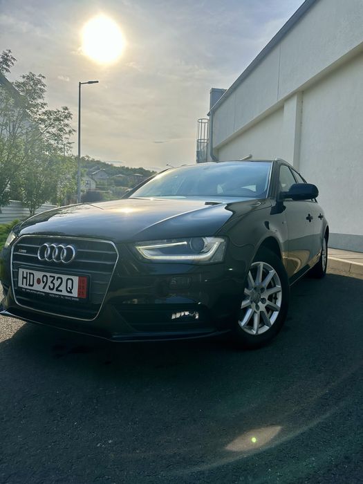 AUDI A4 2013 Automat