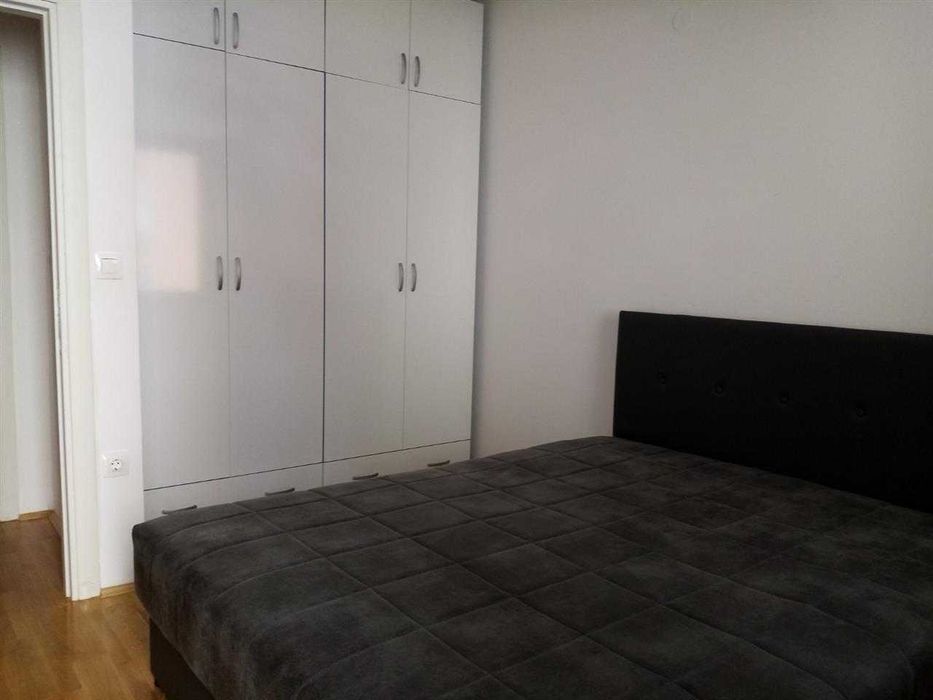 Дава се под наем Двустаен апартамент в Бургас, Братя Миладинови - 60 кв.м за 229.5 € - Снимка #5