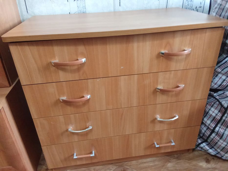 Продам мебель б/у состояние