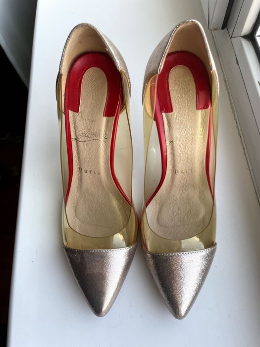 Туфли с золотыми вставками