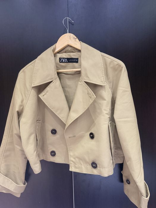 Бежов шлифер Zara