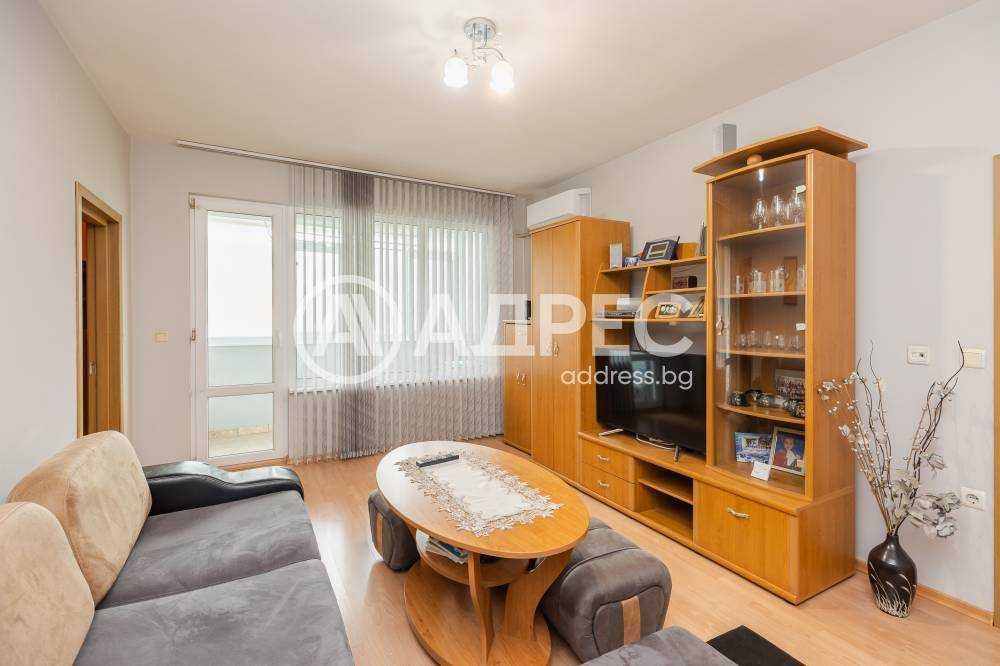 Само от АДРЕС! Тристаен апартамент, кв. Кайсиева градина, гр. Варна