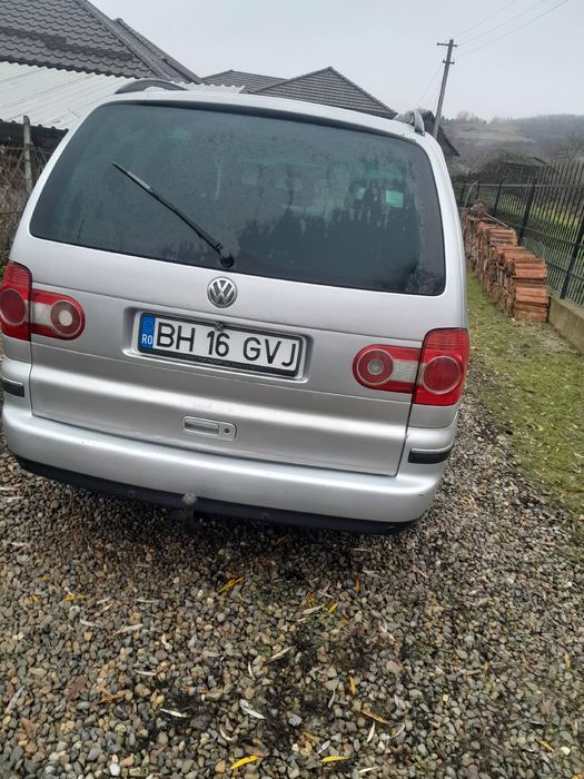 Vând Volkswagen Sharan 1.9 TDI, 116 CP , AUY, 7 locuri