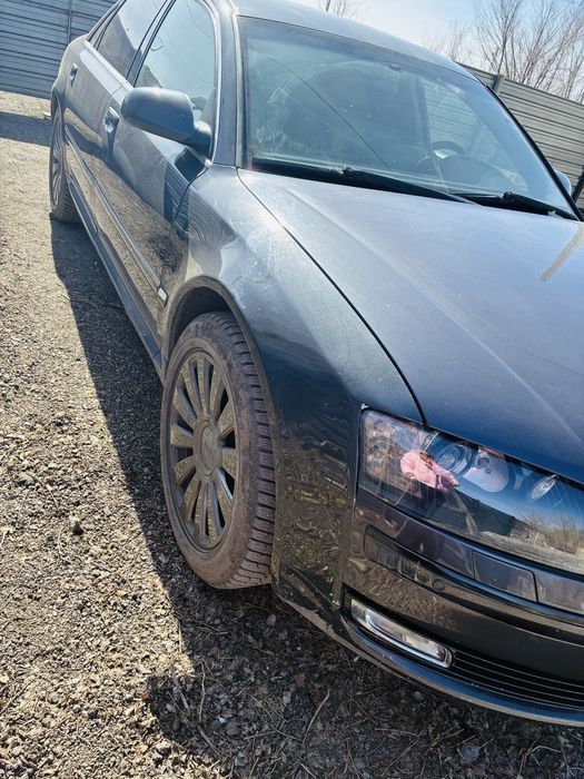 Ауди а8 2002 год