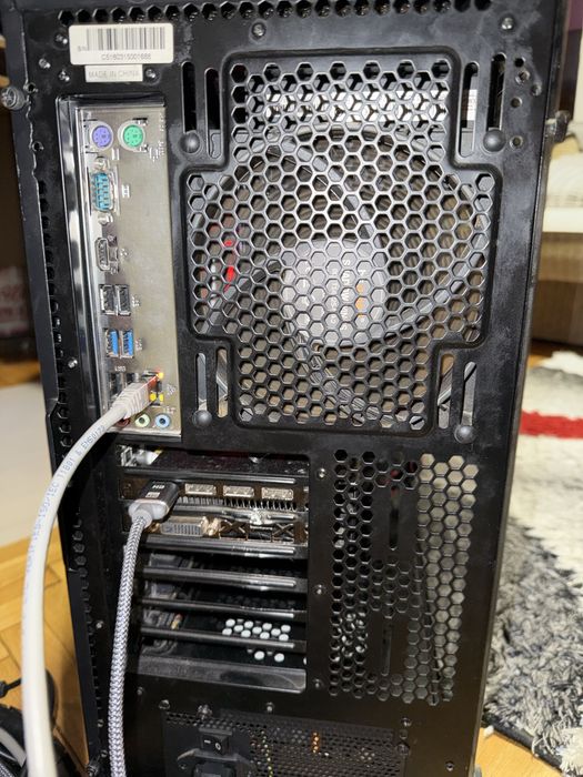 Pc Intel i7 4790K, 16gb ram, Amd RX580 8gb, ssd 120gb, ssd 480