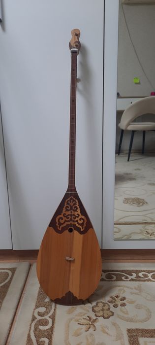 Продам инструмент - домбра