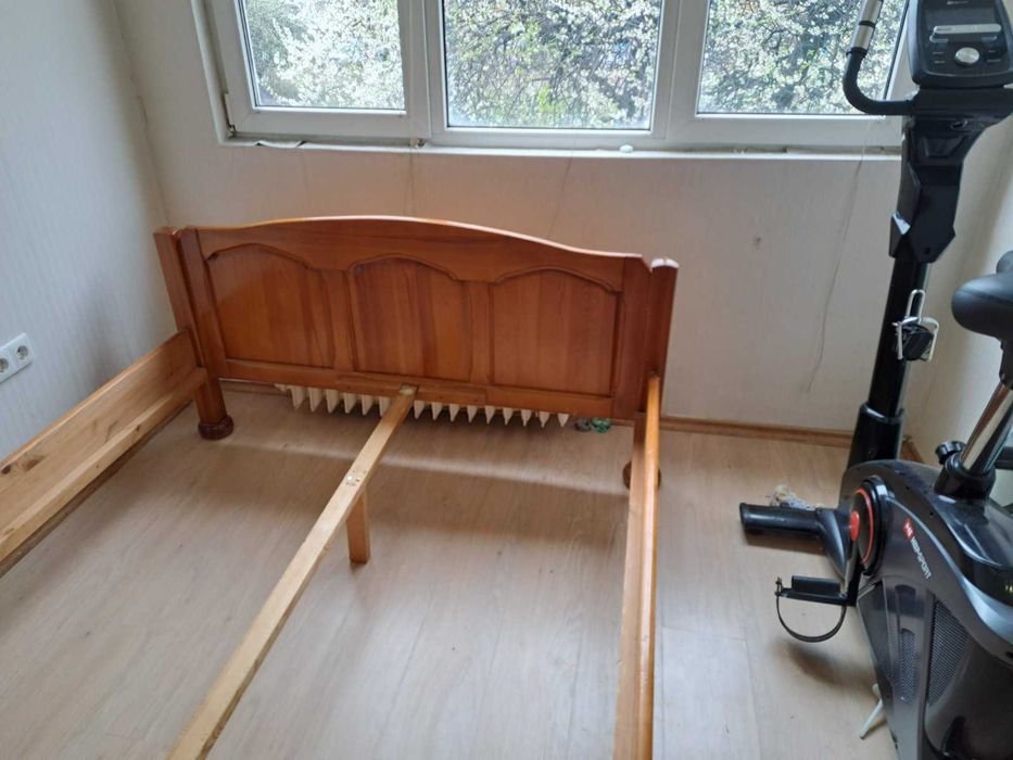 Спалня масивно дърво  Ш/1,40м  Д/190м В/0.43см