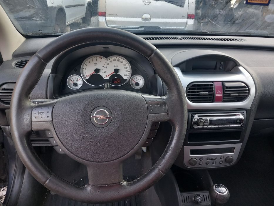 Opel Corsa 1.2- 80кс Twinport/2006/ Edition