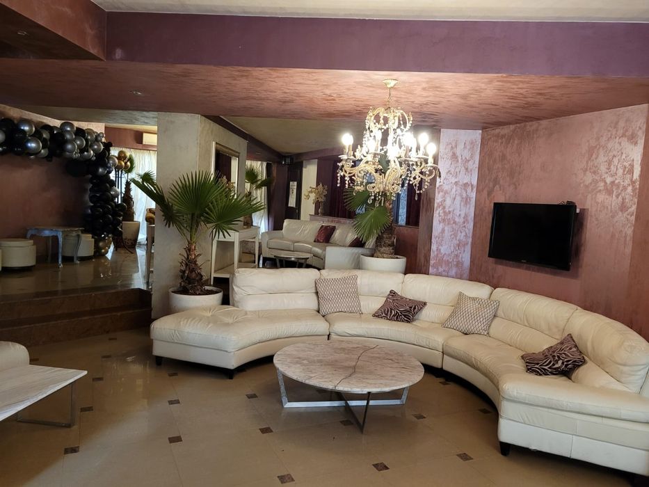 Vila Petreceri - Evenimente - Petrecere - Piscina