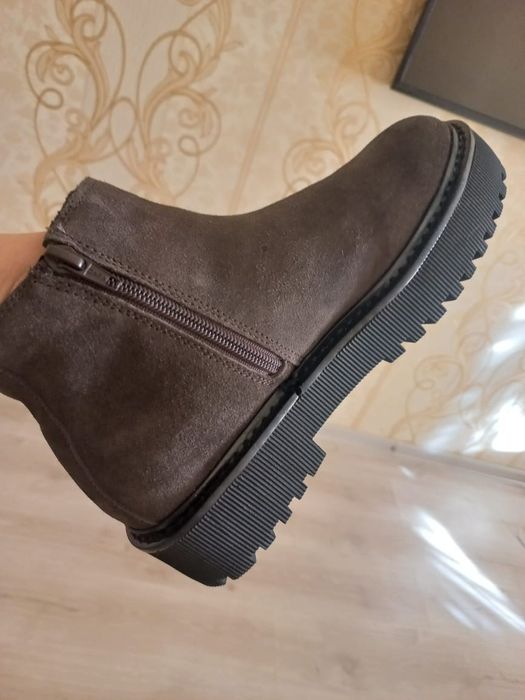 Продам Челси ZARA