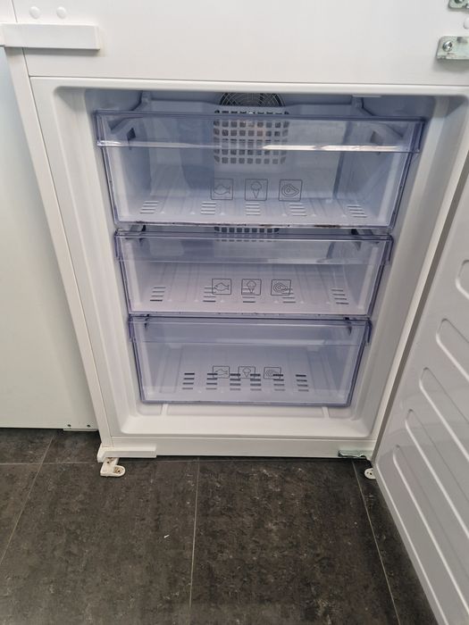 Хладилник за вграждане Beko A++ No frost