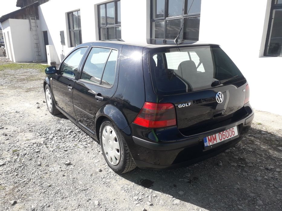 Dezmembrez VW golf 4 , 1.6 SR