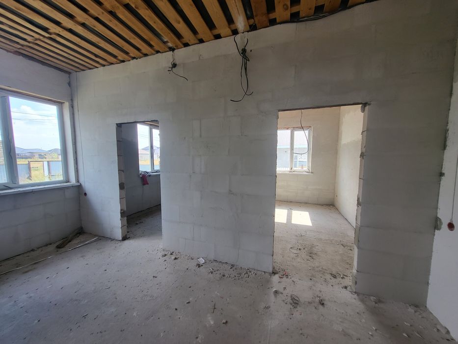 Продам дом.За автосервисом АК СУНКАР