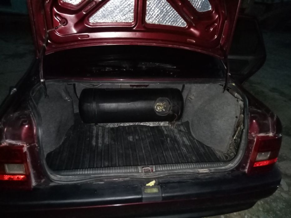 Опель вектра 1990 жылғы