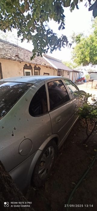 Vând Opel Vectra, 2001 motor 1.8 benzina si Gpl