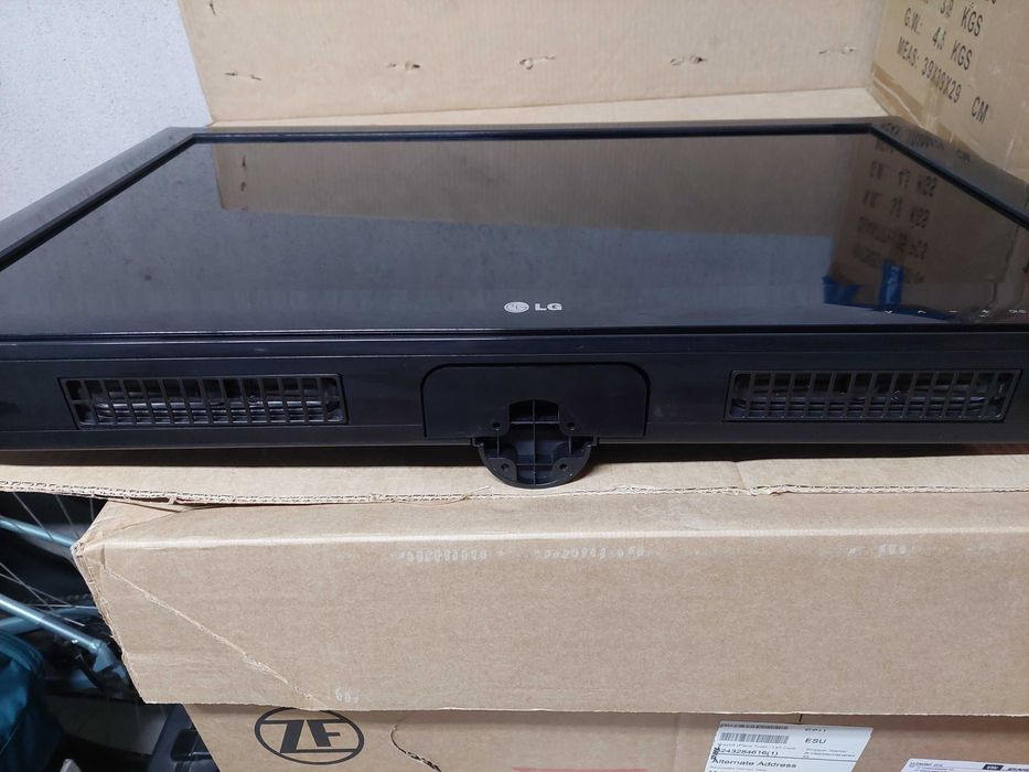 Телевизор LG 32LS3400 (НА ЧАСТИ) - няма картина