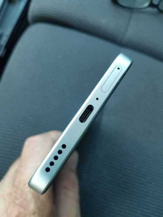 Vând telefon Honor Magic 8 Lite dual SIM  impecabil