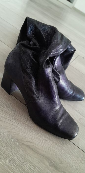 Vînd cizme damă Mărime 39