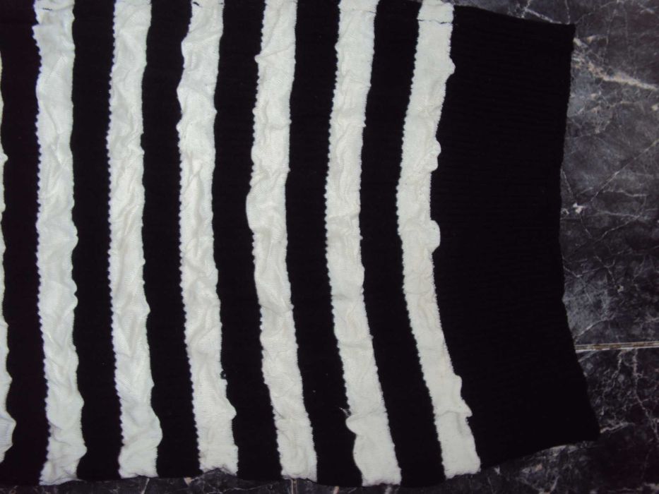 Свитер-водолазка. Размер 42-44