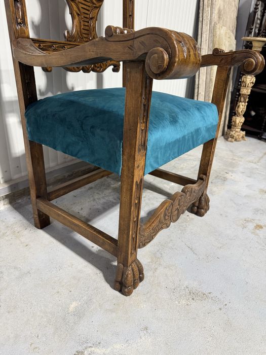 Fotoliu deosebit din lemn masiv, reconditionat