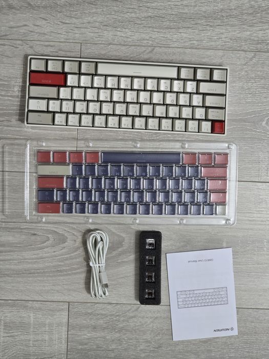 Tastatură Gaming Mecanică Newmen GM610 – 60%, RGB, QWERTY, Hot-Swap + Switch-uri de rezervă